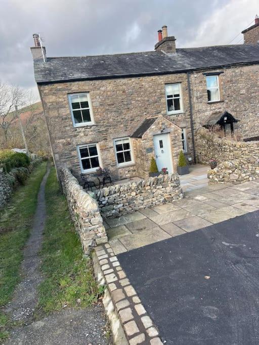 1 The Derry, Luxury 3 Bedroom - Holiday home