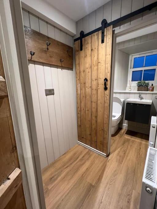 Holiday home 1 The Derry, Luxury 3 Bedroom - *